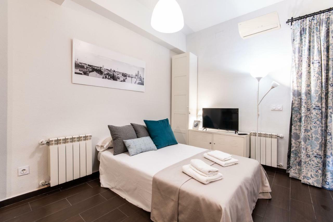 1 Habitacion Apartamento Temporada Lucero 마드리드 외부 사진